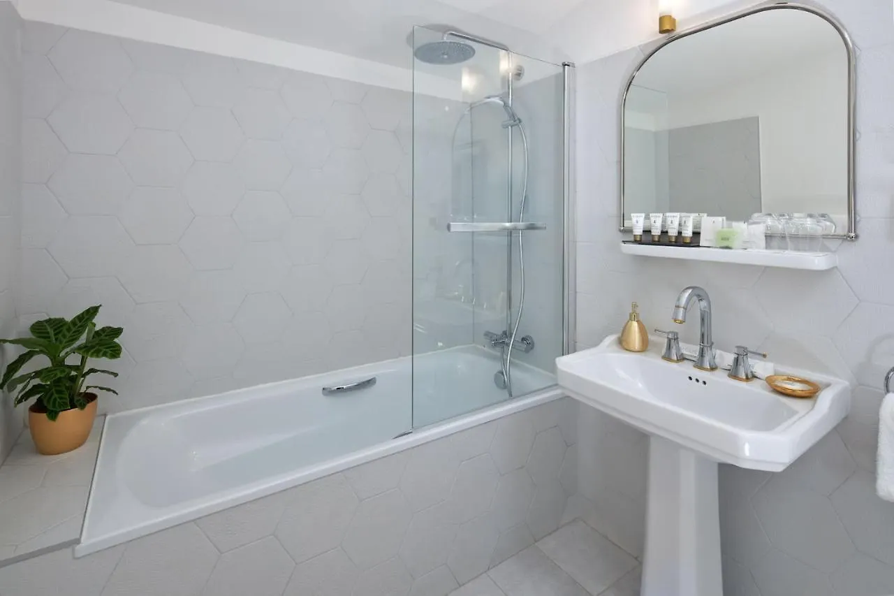 Hotel Villa Romantic & Spa Paris France