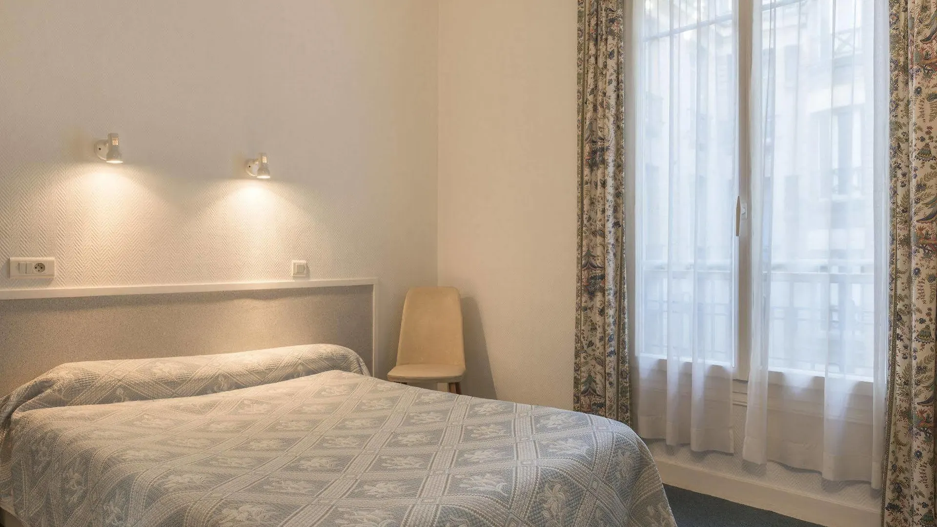 Hotel Villa Romantic & Spa Paris 4*,  France
